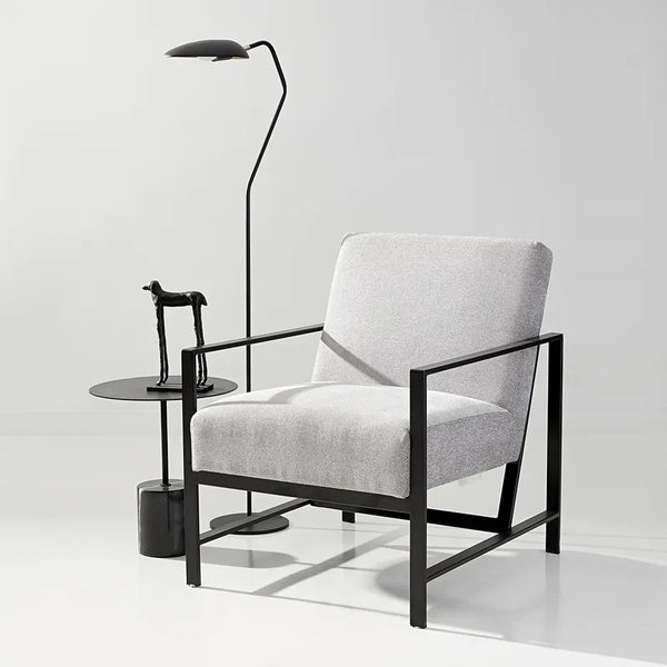 Numa Floor Lamp in Black