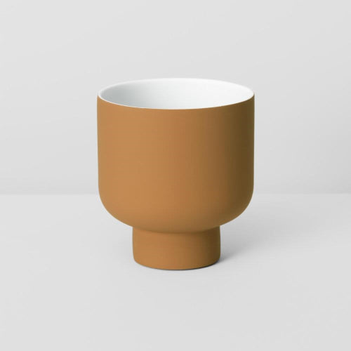 MIDDLE OF NOWHERE Fergus Planter - Ochre