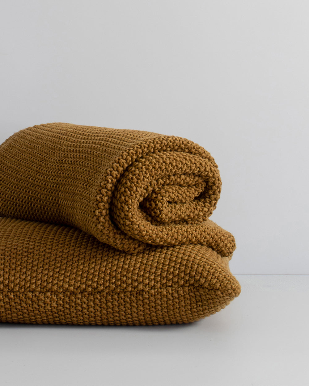 Milford Moss Stitch Throw - Saddle
