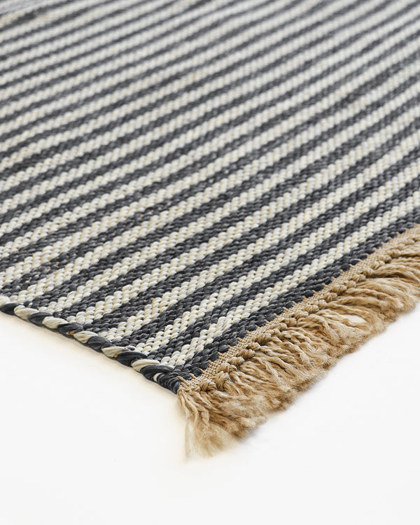 BAYA Summit Indoor Outdoor Rug - Charcoal