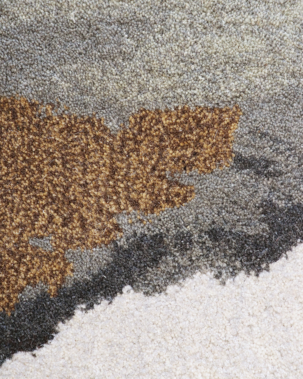 Rodwell and Astor - BAYA Uluru Floor Rug - Sandstone