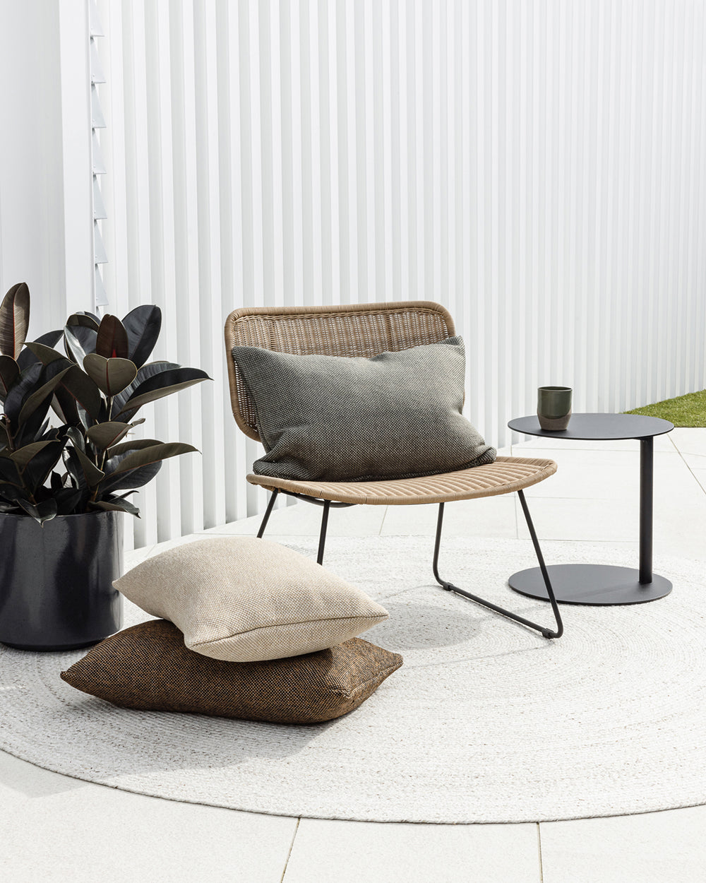 Verdi Indoor Outdoor Cushion - Almond